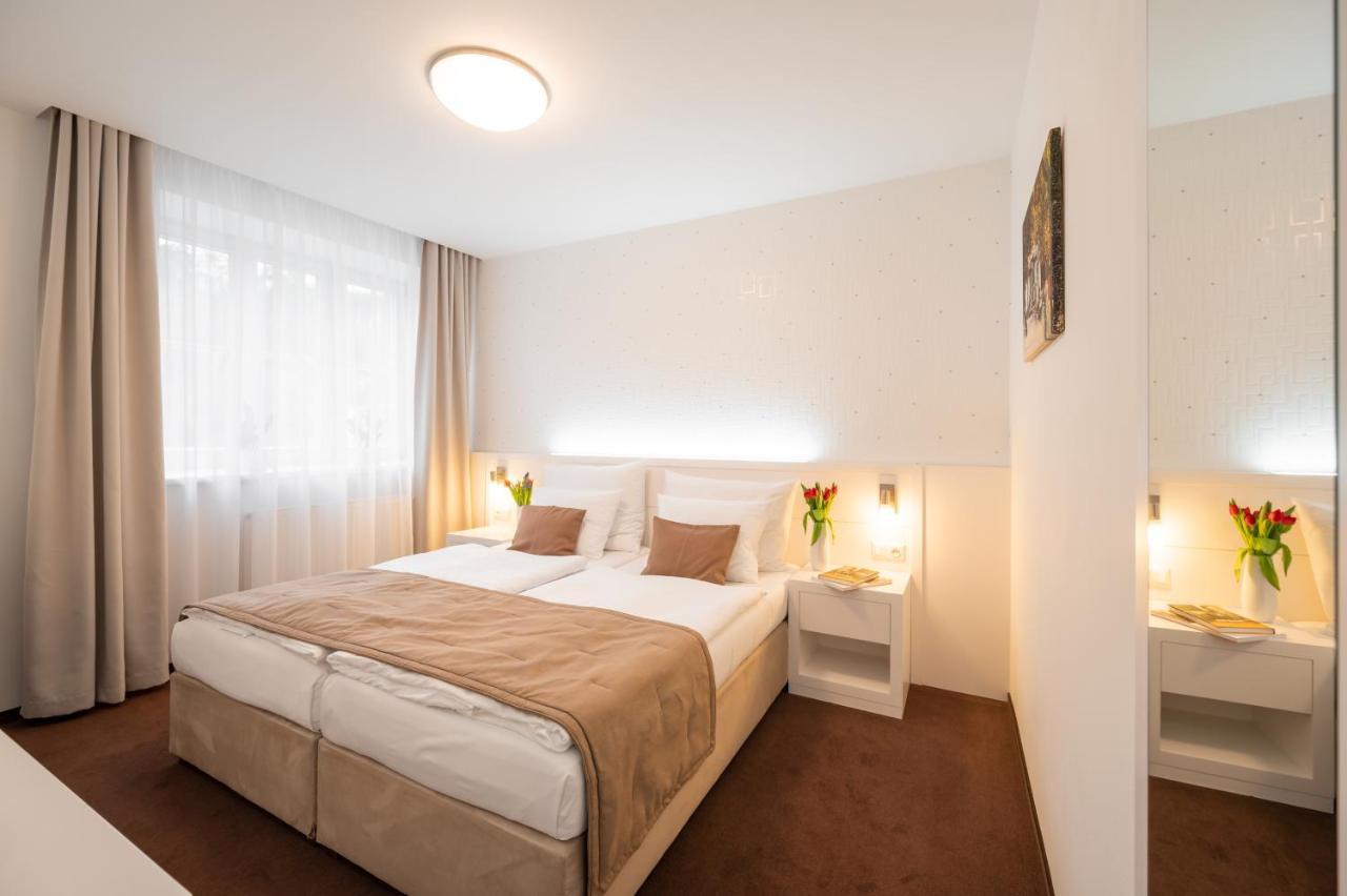 Hotel Vila Viola Luhacovice Luaran gambar
