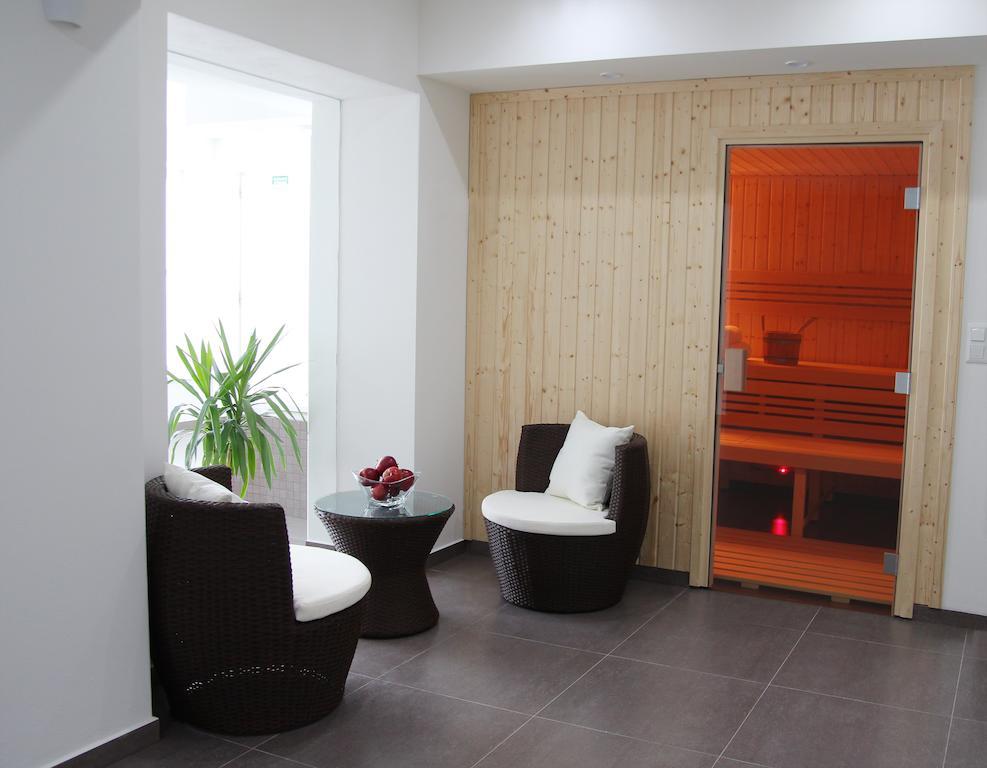 Hotel Vila Viola Luhacovice Luaran gambar